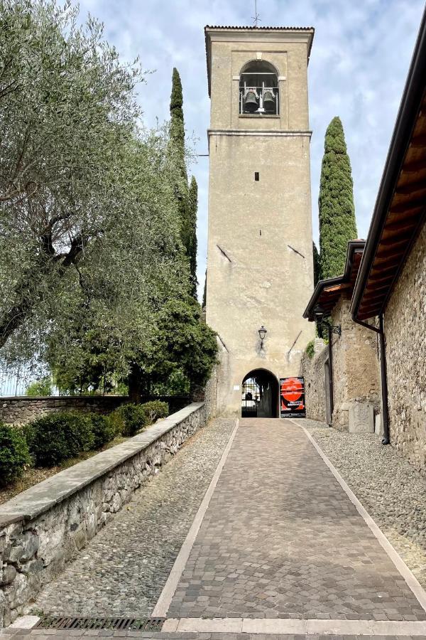 Апартаменты Borgo Dei Sogni Сан-Феличе-дель-Бенако Экстерьер фото
